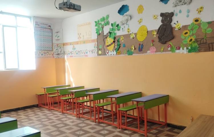 آماده سازی مدرسه جهت بازگشایی مدارس در مهر ماه 8