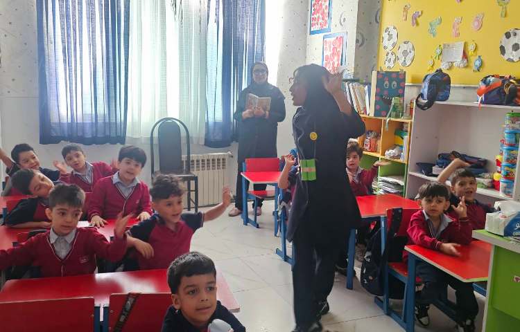 آبزرو کلاس زبان