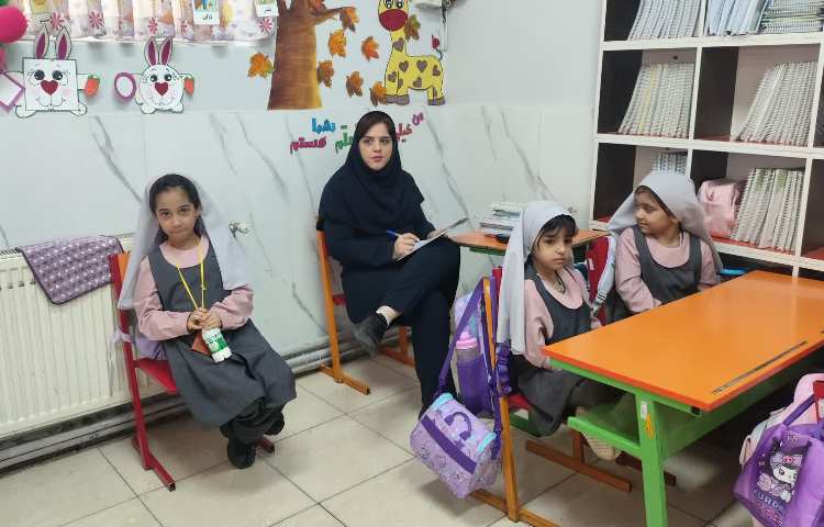 آبزرو کلاس های زبان توسط سوپروایزر 2