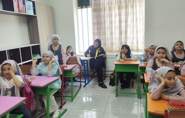 آبزرو کلاس ها توسط سوپروایزر زبان 5