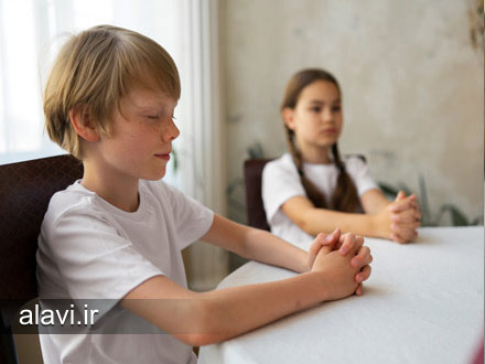 نقش خانواده در آموزش آداب معاشرت