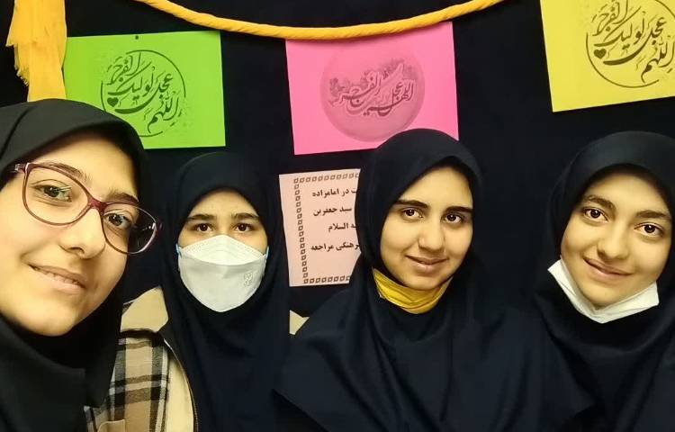 آذین بندی اعیاد شعبانیه با مشارکت دانش آموزان 3