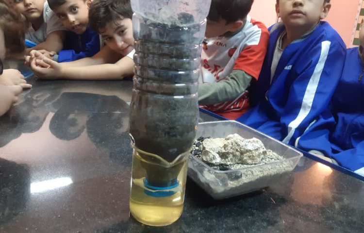 آزمایشگاه علوم(ساخت تصفیه آب) 3