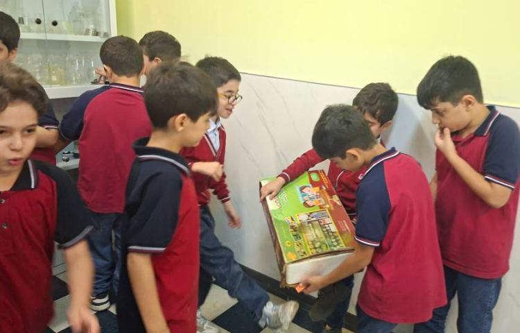 آزمایشگاه علوم 13