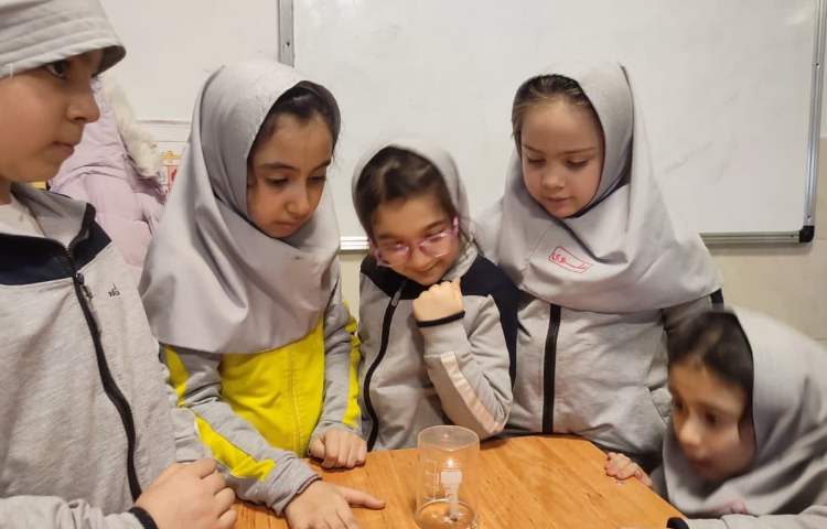 آزمایشگاه علوم 3