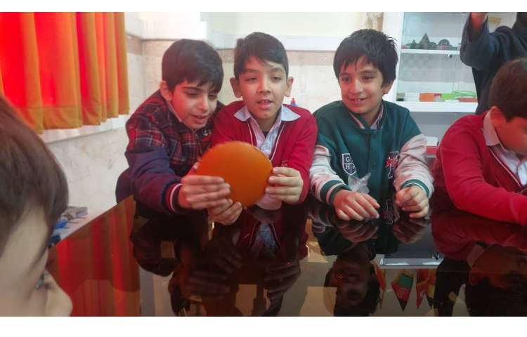 آزمایشگاه علوم 3