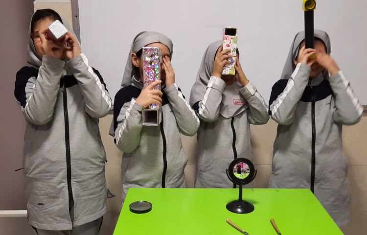 آزمایشگاه علوم 4