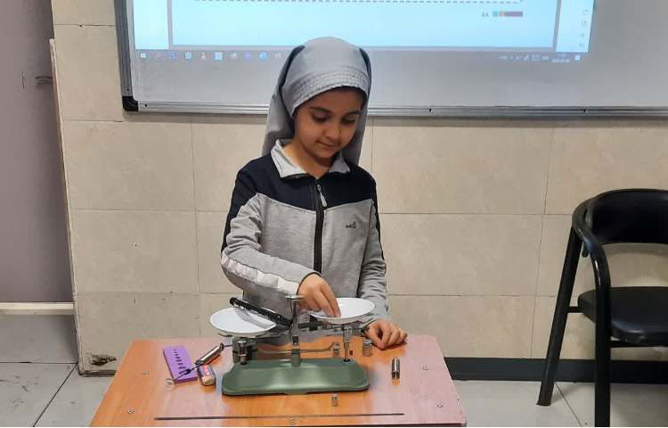 آزمایشگاه علوم 4