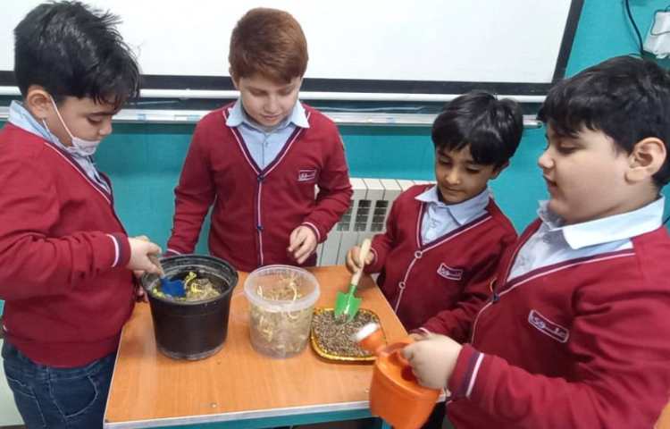 آزمایشگاه علوم 4