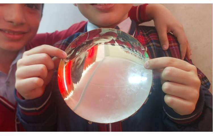 آزمایشگاه علوم 5