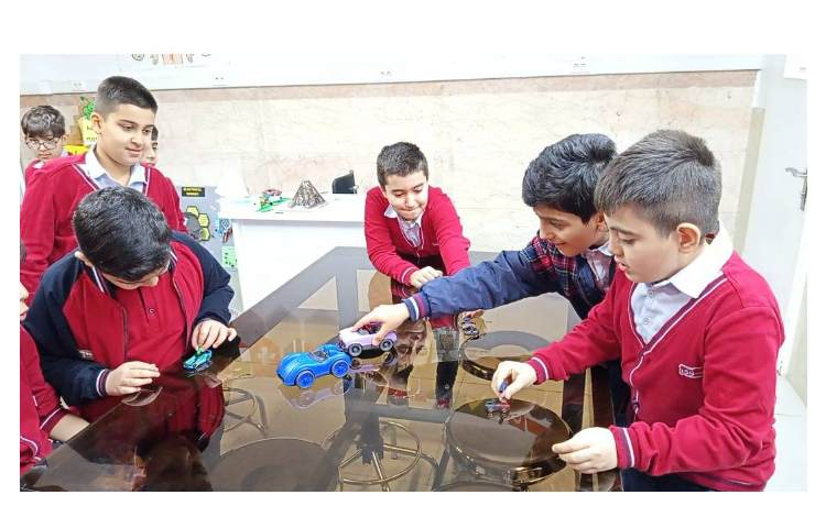 آزمایشگاه قطب های ناهمنام 3