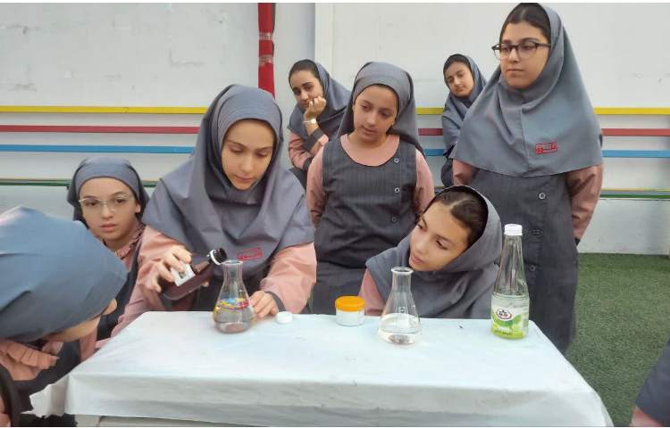 آزمایشگاه 4