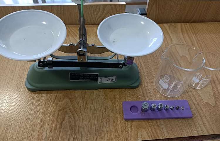 آزمایشگاه 4