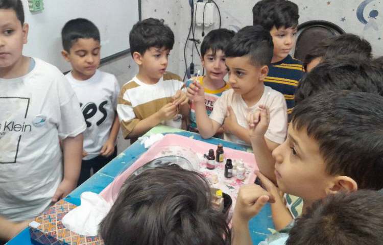 آزمایش بازی رنگ ها 4