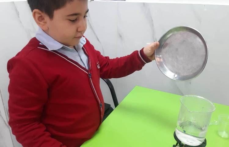 آزمایش تبدیل آب شور به آب شیرین (میعان،تبخیر) 2