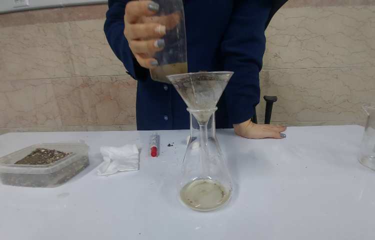 آزمایش تصفیه ی آب 2