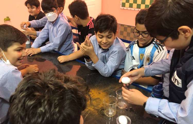 آزمایش تغییرات شیمیایی و فیزیکی 4