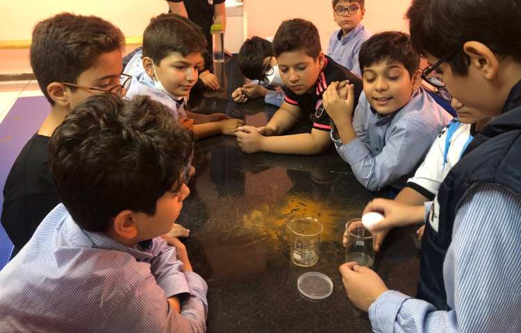 آزمایش تغییرات شیمیایی و فیزیکی 5