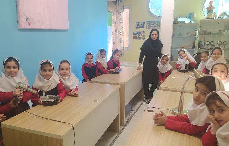 آزمایش جذاب و خلاق علوم (دنیای سرد و گرم)