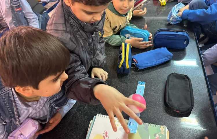 آزمایش سرسره و توپ 2