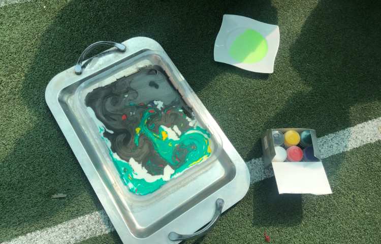 آزمایش شیر و رنگ‌ها 3