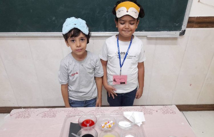 آزمایش علوم برای مزه‌ها