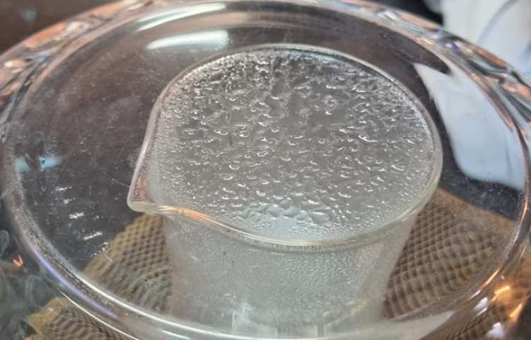 آزمایش علوم (دمای آب) دانش آموزان پایه سوم دبستان 5