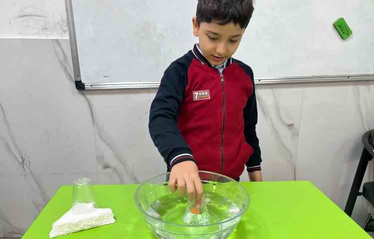 آزمایش علوم 4