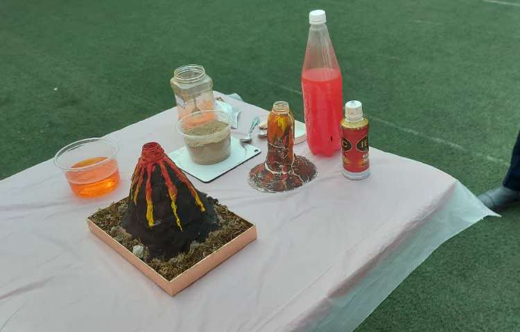 آزمایش علوم 4