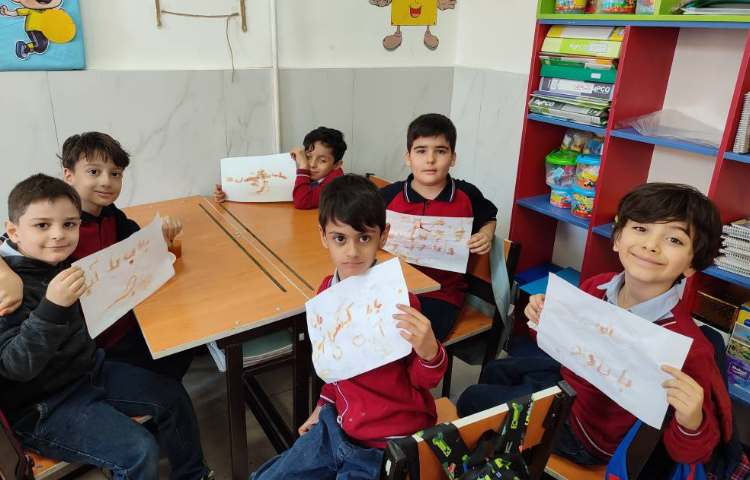 آزمایش (قلم‌جدویی) به صورت گروهی توسط دانش‌آموزان در کلاس انجام شد
