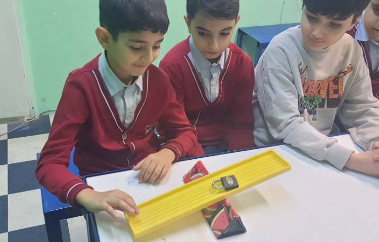 آزمایش مربوط به مبحث اهرم 3