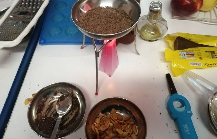 :آزمایش _ مفهوم جامد و مایع، کلاس دریانوردان 2