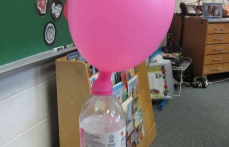 آزمایش مهیج و جالب بادکنک سحرآمیز 1