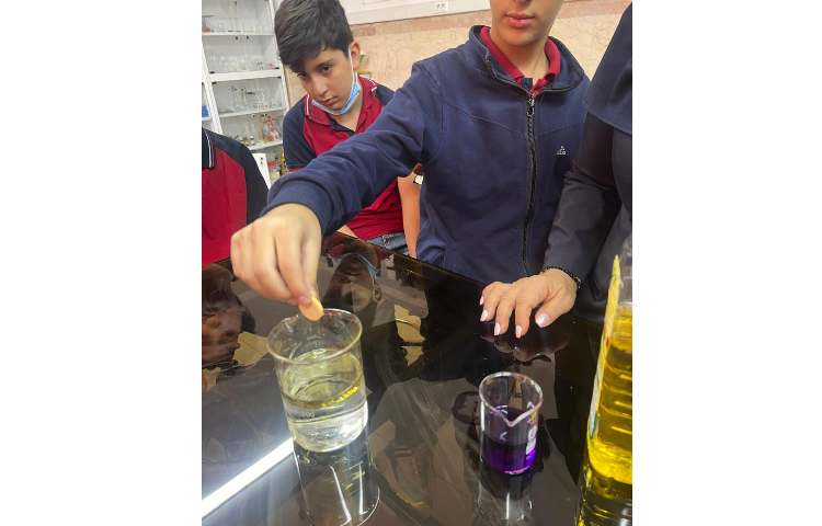 آزمایش های فصل اول علوم 2