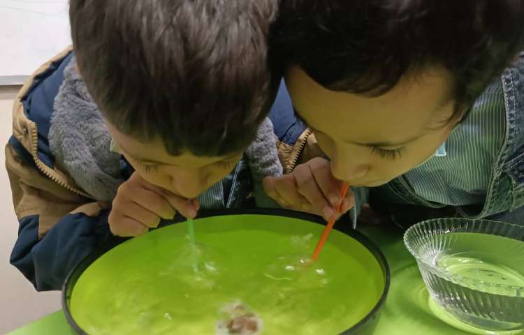 آزمایش وجود هوا 3