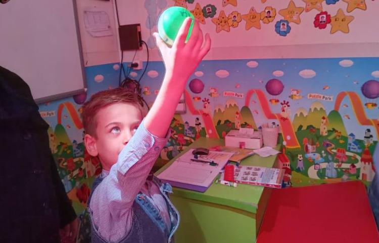 آزمایش چگونگی بوجود آمدن روز و شب