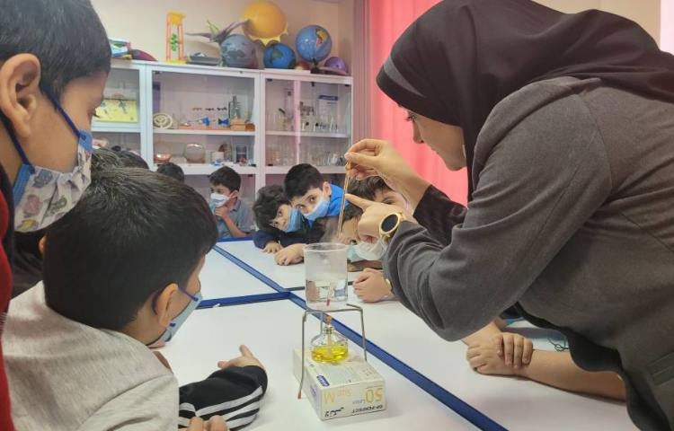 :آزمایش گرمی و سردی با کمک دماسنج، کلاس کوهنوردان 1