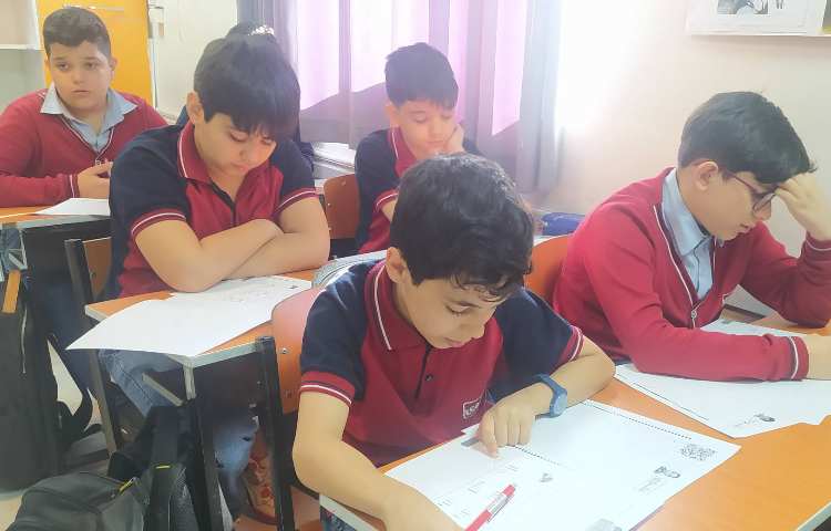 آزمون آزمایشی مداد رنگی کانگورو 1