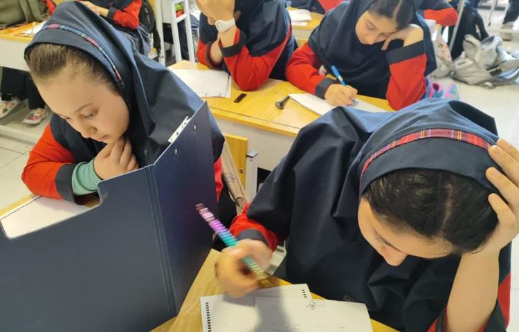 آزمون مدادسیاه 2