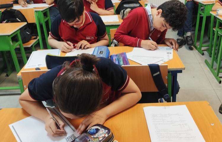 آزمون مدادسیاه 5