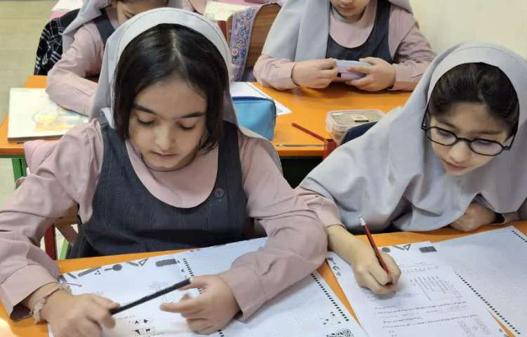 آزمون مداد رنگی 1 2