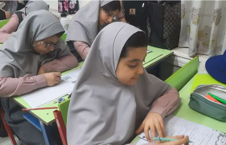 آزمون مداد رنگی 1 4