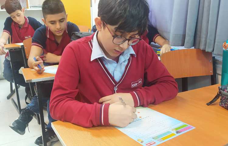 آزمون مداد قرمز فارسی 4