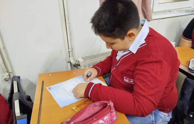 آزمون مداد قرمز 1 3