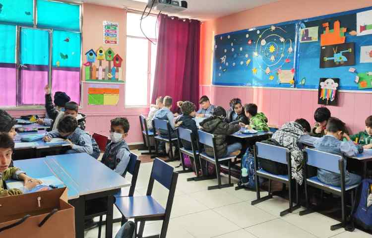 آزمون مداد قرمز 3 فارسی 1