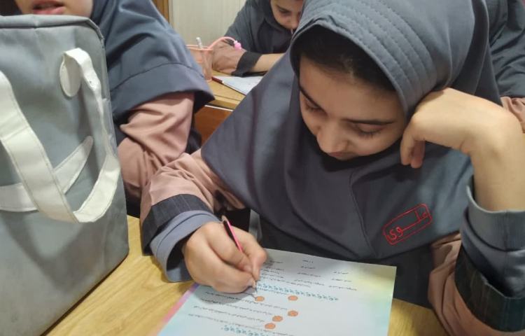 آزمون مداد قرمز 4