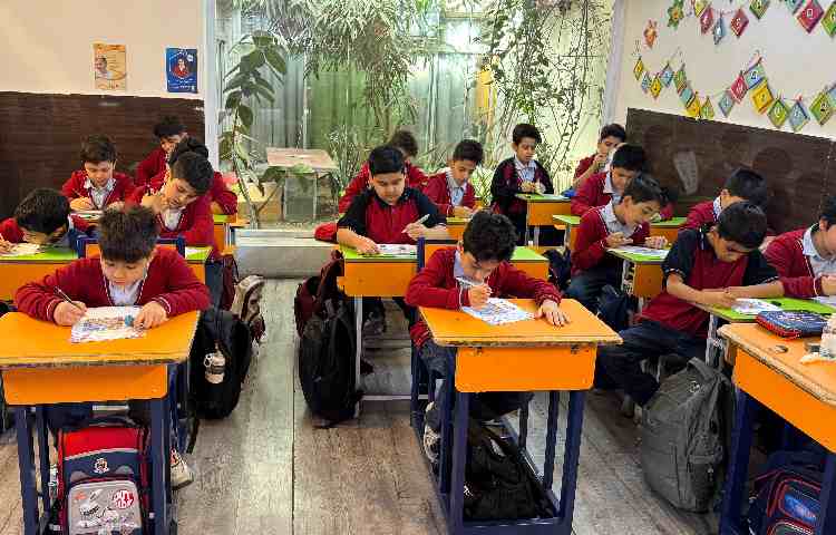 آزمون مداد قرمز