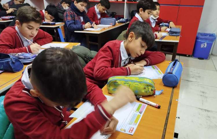 آزمون مداد قرمز(2)