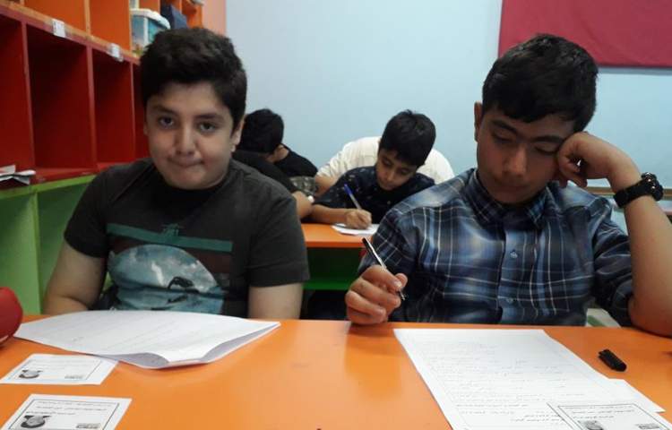 آزمون نهایی منطقه ای پایه ششم دبستان علوی شعبه غرب 2