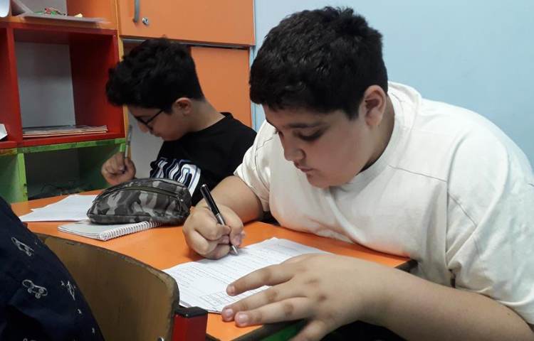 آزمون نهایی منطقه ای پایه ششم دبستان علوی شعبه غرب 6